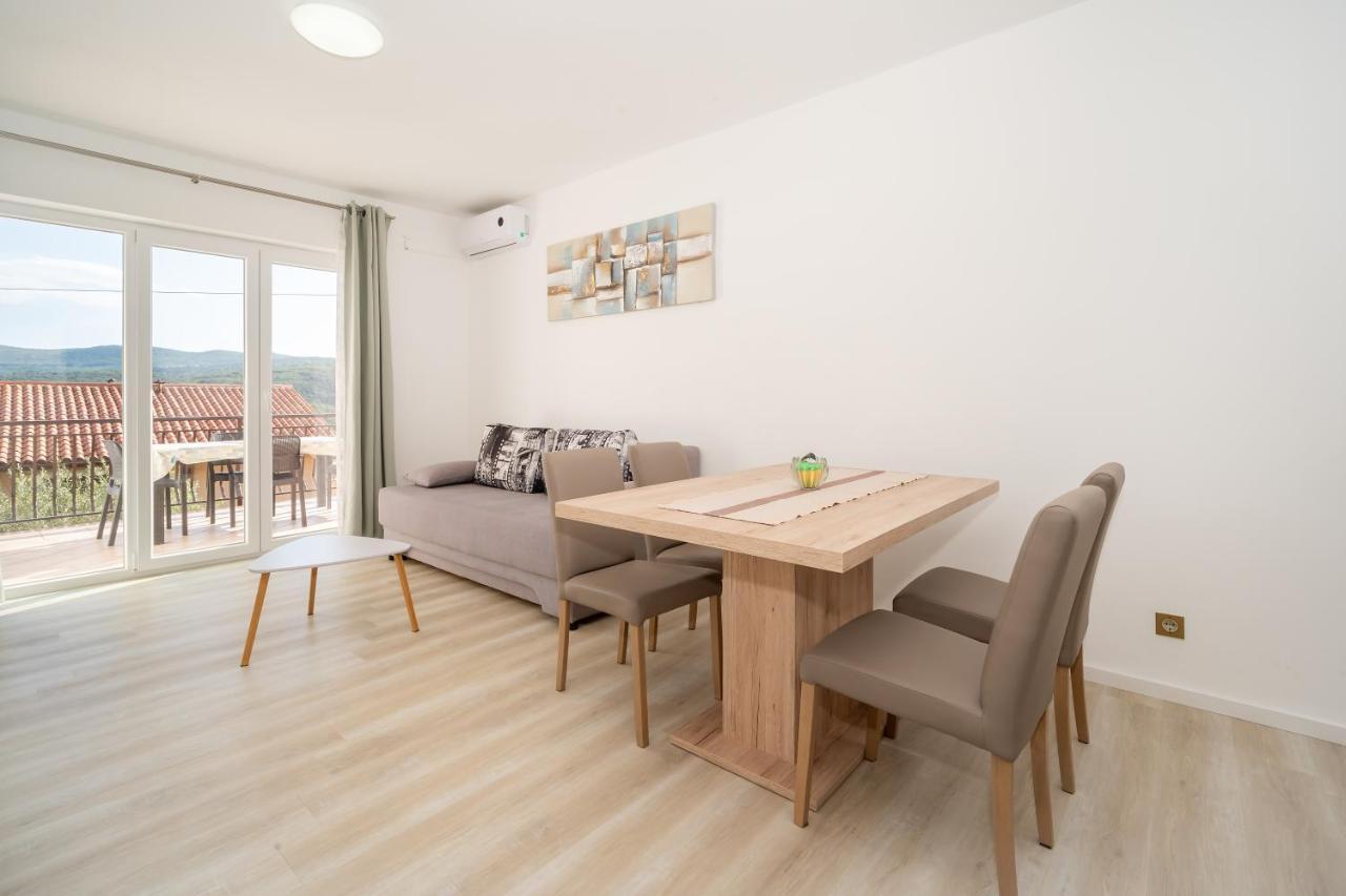 Apartments Oriana Rabac Exterior photo
